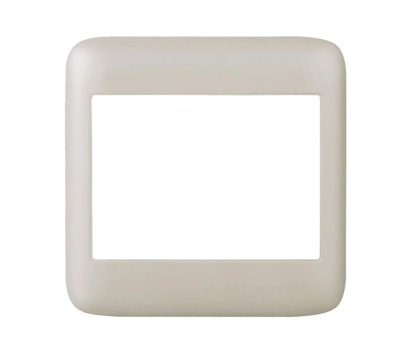 ONESTO ORACLE ON4000S 4X4 SURROUND WHITE - Onesto - Standard Lighting (Pty) Ltd