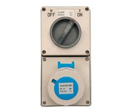 16A & 32A SWITCHED SOCKET NON - INTERLOCKED SURFACE MOUNTING IP67 - Standard Lighting (Pty) Ltd