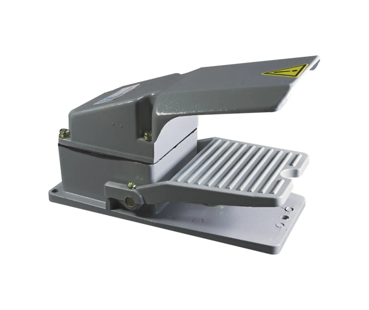 Heavy Duty Steel Mini Foot Switch With Foot Guard - MCE ELECTRIC - Standard Lighting