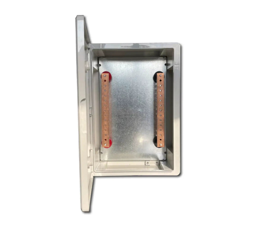 MCE BB - 600 600A IP65 BUSBAR ENCLOSURE - MCE Electric - Standard Lighting (Pty) Ltd