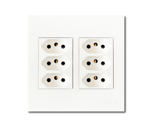 ONESTO MATRIX MXP - 4006E 4X4 SLIMLINE UNSWITCHED SOCKET - Onesto - Standard Lighting