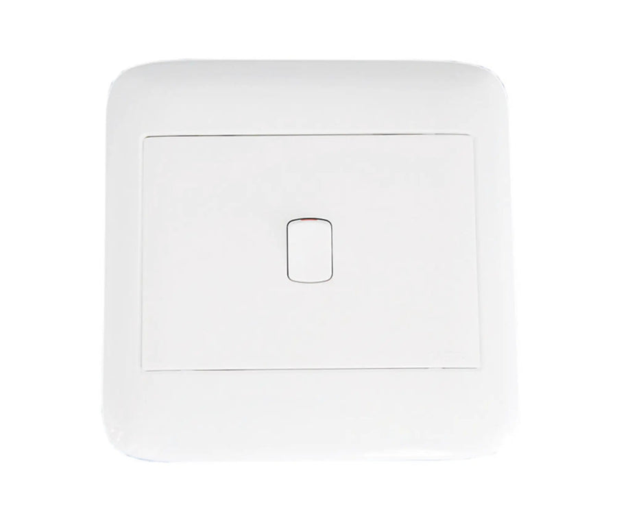 ONESTO ORACLE ON4012 4X4 1 LEVER 2 WAY SWITCH WHITE - Onesto - Standard Lighting (Pty) Ltd