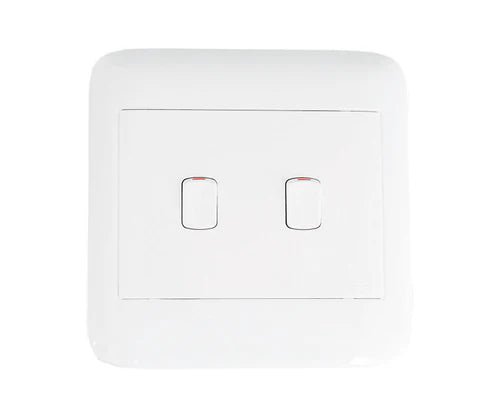 ONESTO ORACLE ON4022 4X4 2 LEVER 2 WAY SWITCH WHITE - Onesto - Standard Lighting (Pty) Ltd