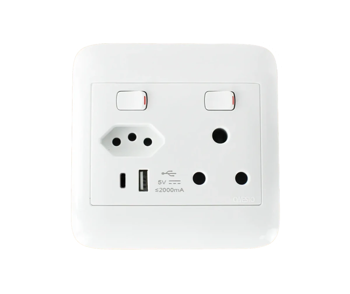 Oracle 4x4 Single Switched Socket + 1 x ZA Socket + 1 x USB A + 1 x USB C - ONESTO - Standard Lighting