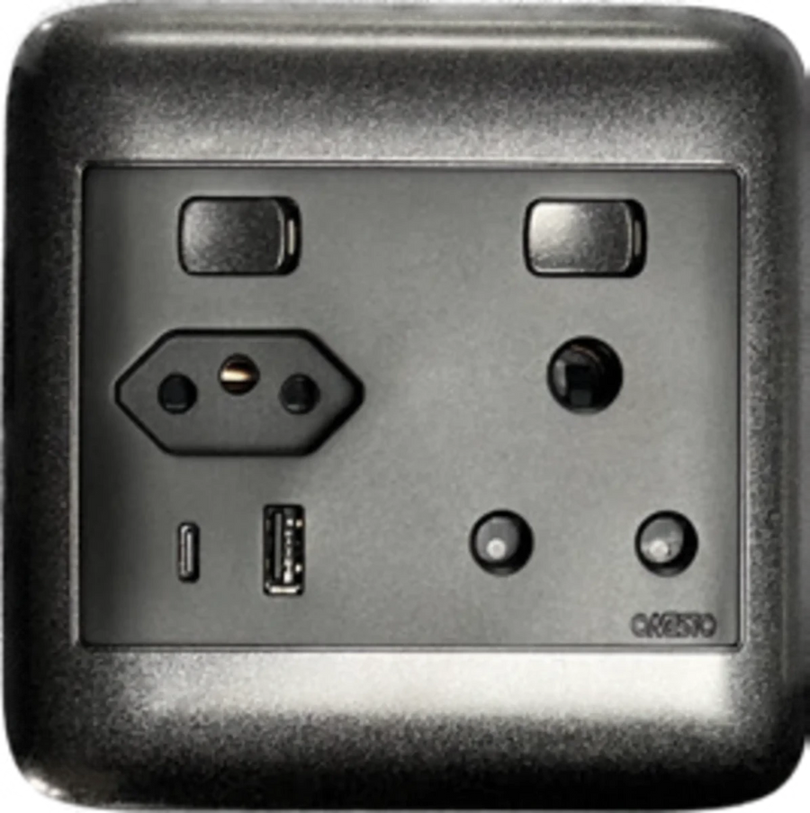 Oracle 4x4 Single Switched Socket + 1 x ZA Socket + 1 x USB A + 1 x USB C, Black - ONESTO - Standard Lighting