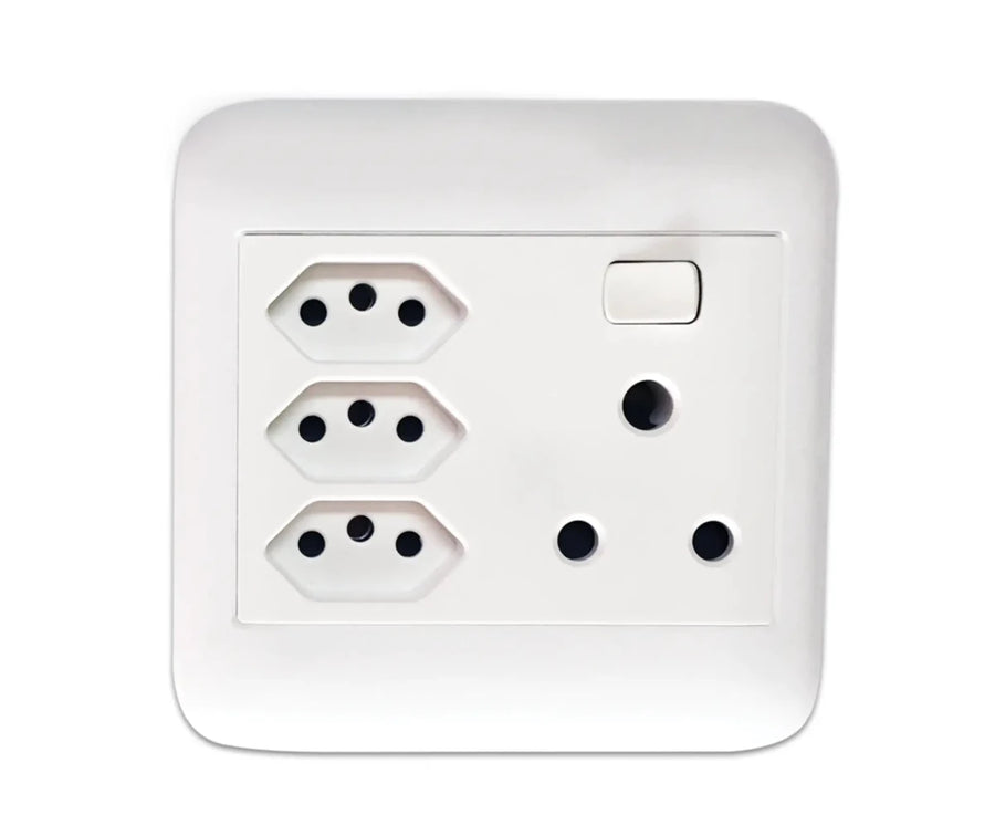 Oracle 4x4 Single Switched Socket + 3 x New ZA Socket - ONESTO - Standard Lighting